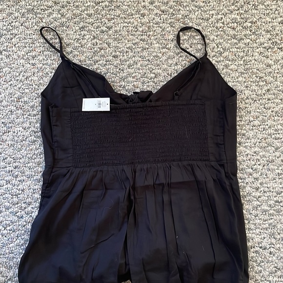 NWT: old navy knotted tank top - Picture 3 of 3